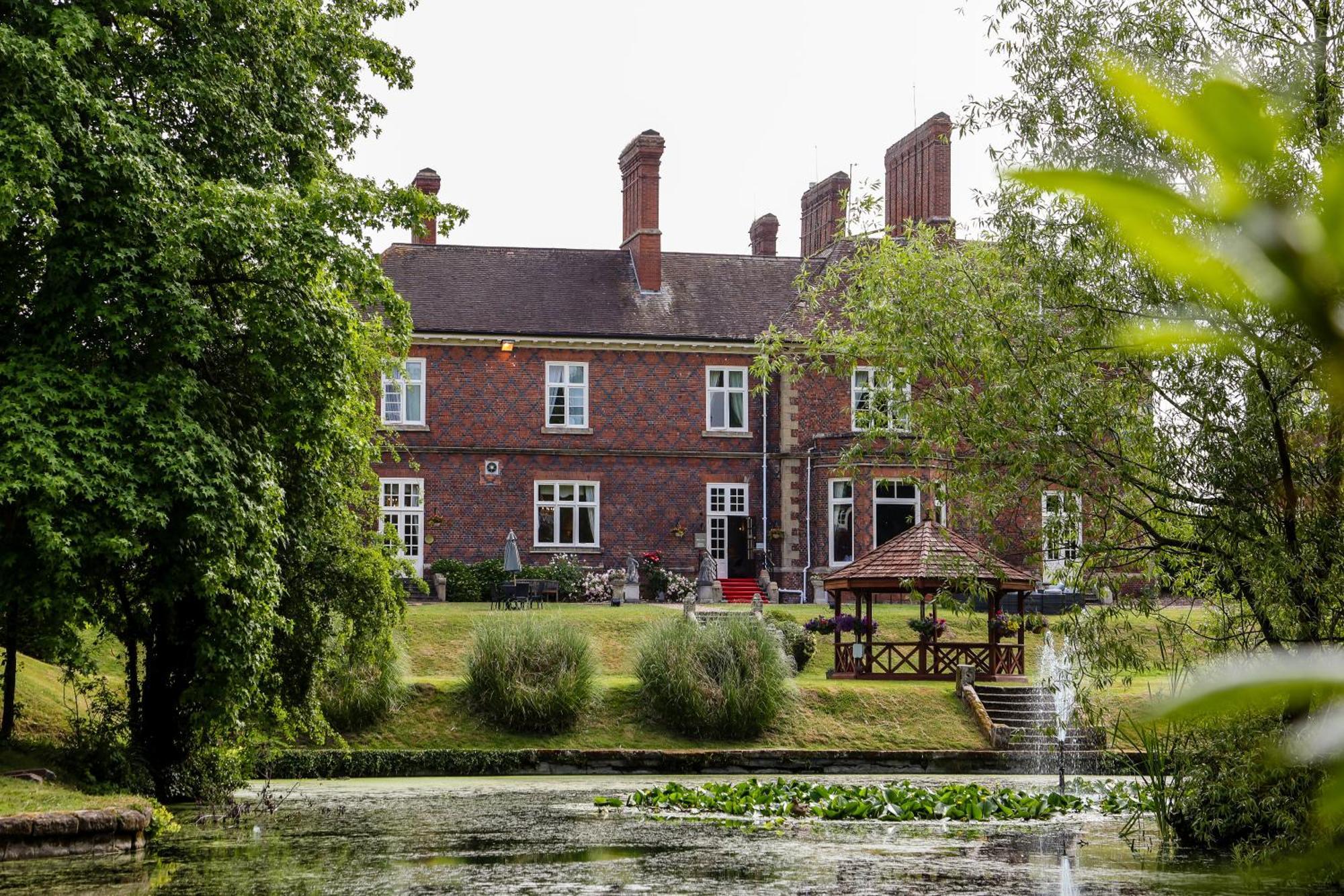 Albrighton Hall Hotel And Spa, A Member Of Radisson Individuals Hadnall Zewnętrze zdjęcie
