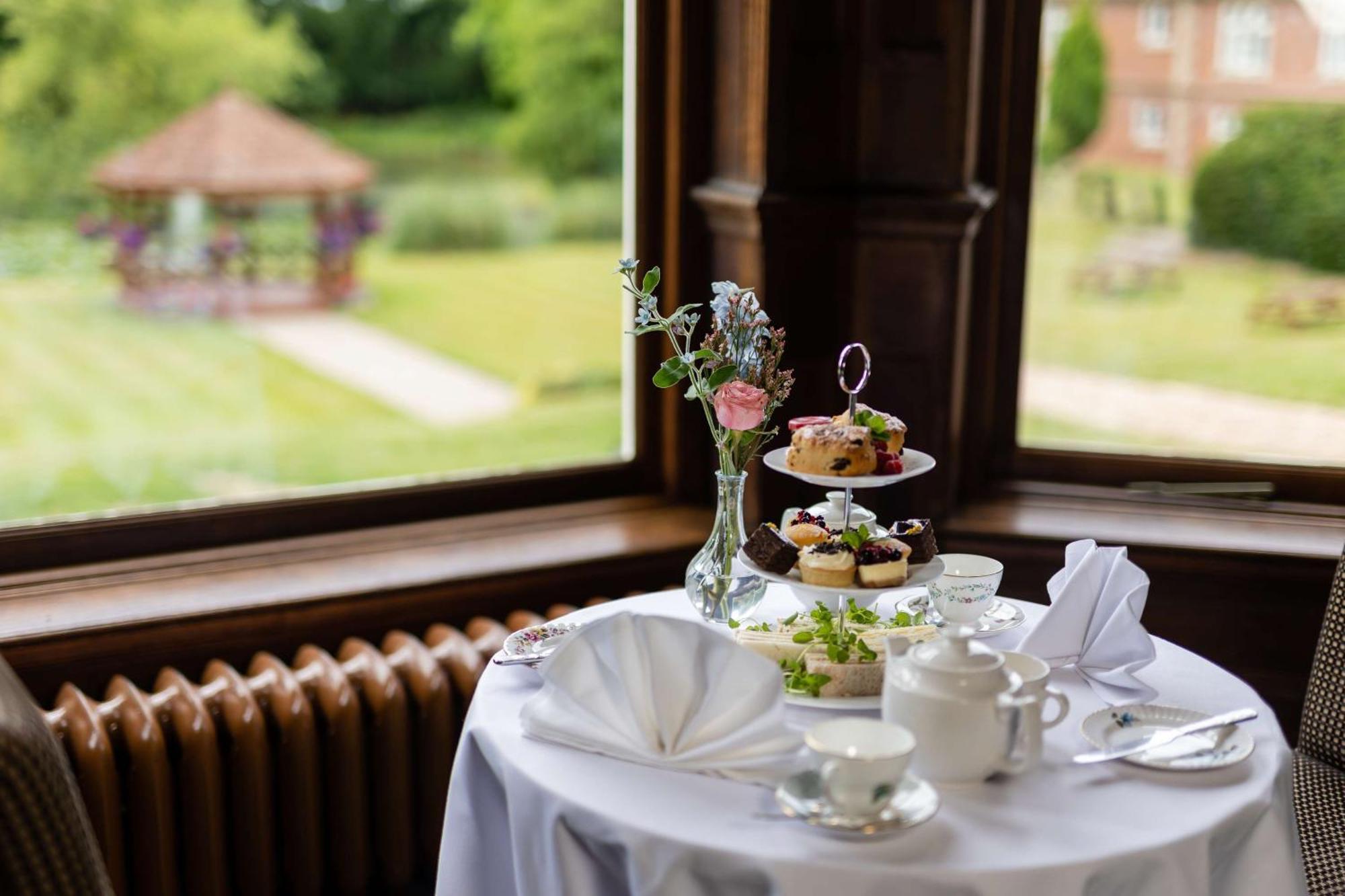 Albrighton Hall Hotel And Spa, A Member Of Radisson Individuals Hadnall Zewnętrze zdjęcie